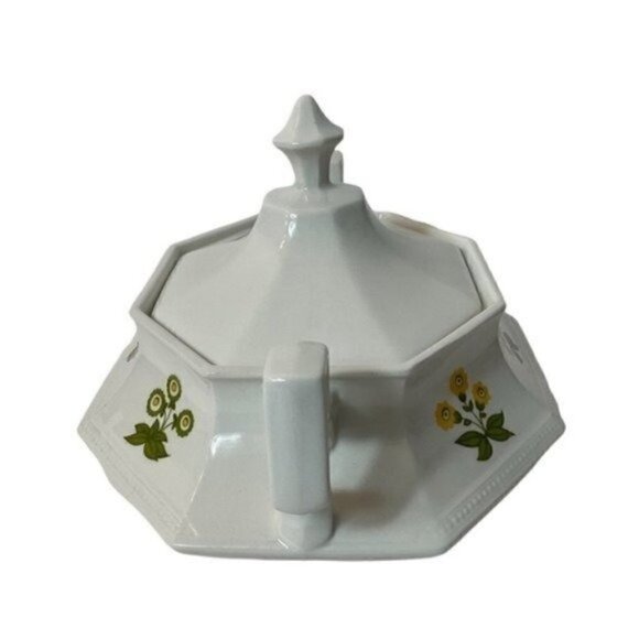Heritage Posy By Johnson Brothers Covered Vegetable Dish With Handles England - Picture 5 of 14